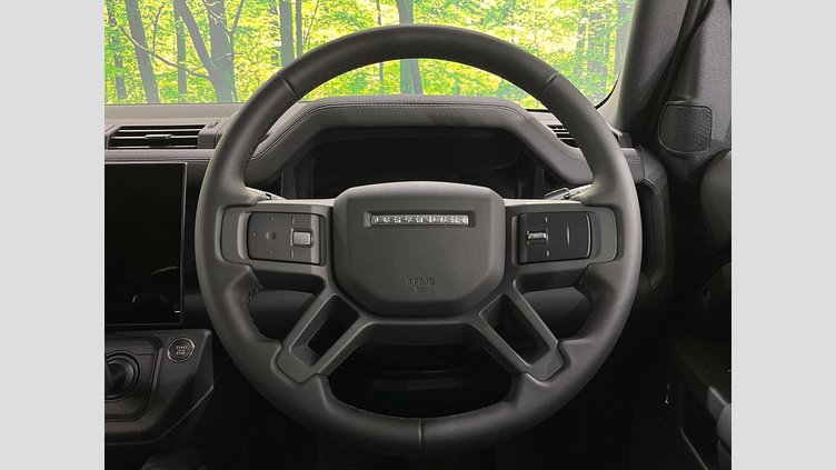 2025 認定中古車 Land Rover Defender 110 サントリーニブラック D350 ディーゼルマイルドハイブリッド S