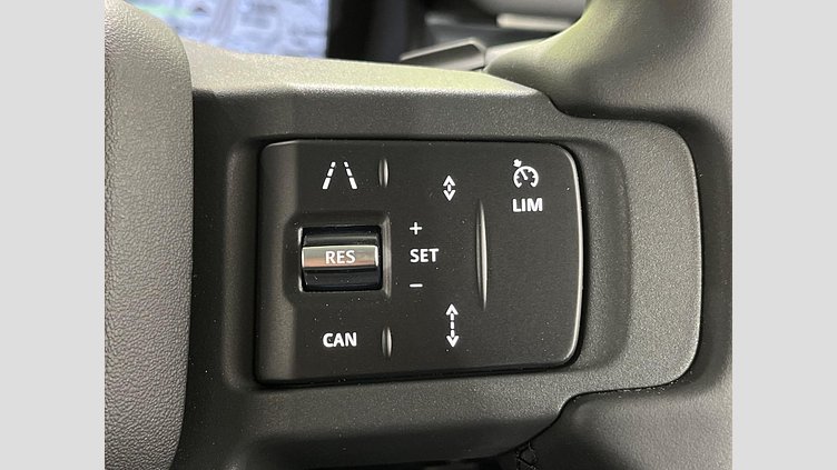 2025 認定中古車 Land Rover Defender 110 サントリーニブラック D350 ディーゼルマイルドハイブリッド S