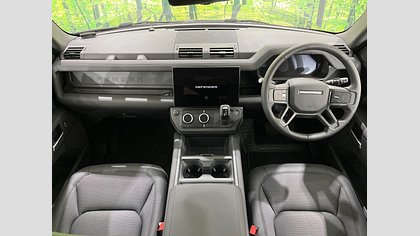 Defender 110 8