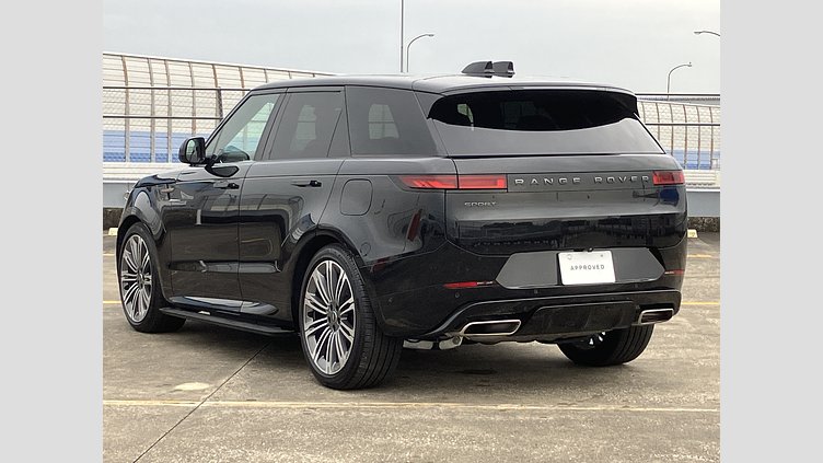 2024 認定中古車 Land Rover Range Rover Sport サントリーニブラック P550eプラグインハイブリッド（ガソリン） スタンダードホイールベース Dynamic SE