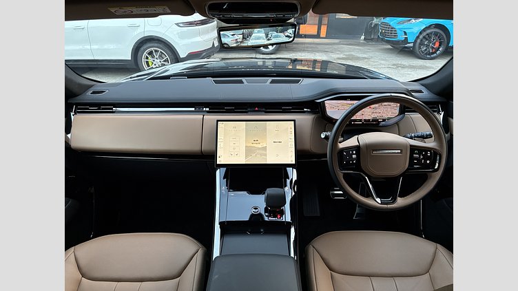 2024 認定中古車 Land Rover Range Rover Sport サントリーニブラック P550eプラグインハイブリッド（ガソリン） スタンダードホイールベース Dynamic SE