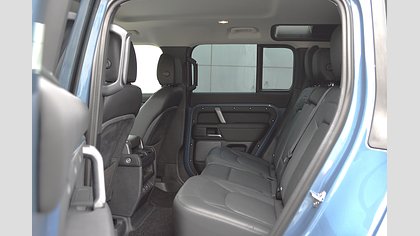 Defender 110 5