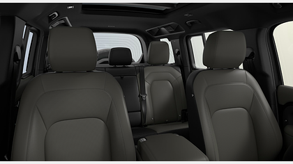 Defender 110 4