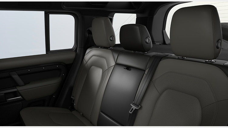 2026 New Land Rover Defender 110 Santorini Black 5.0 litre V8​P Defender 110 5.0 V8 425PS AWD Auto X-Dynamic SE