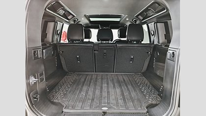 Defender 110 9