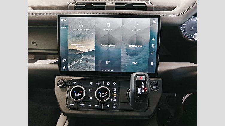2026 Approved Land Rover Defender 110 Keswick Green 3.0l inline-six Diesel D350 Trophy Edition Keswick Green