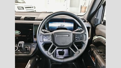 Defender 110 14