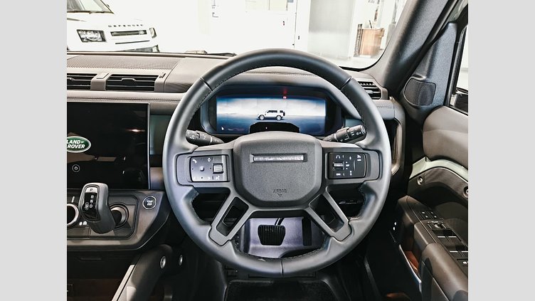2026 Approved Land Rover Defender 110 Keswick Green 3.0l inline-six Diesel D350 Trophy Edition Keswick Green