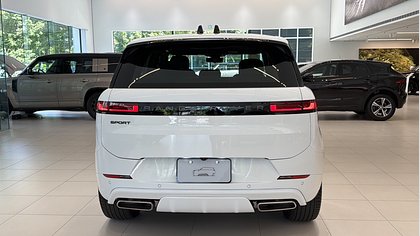 Range Rover Sport 6