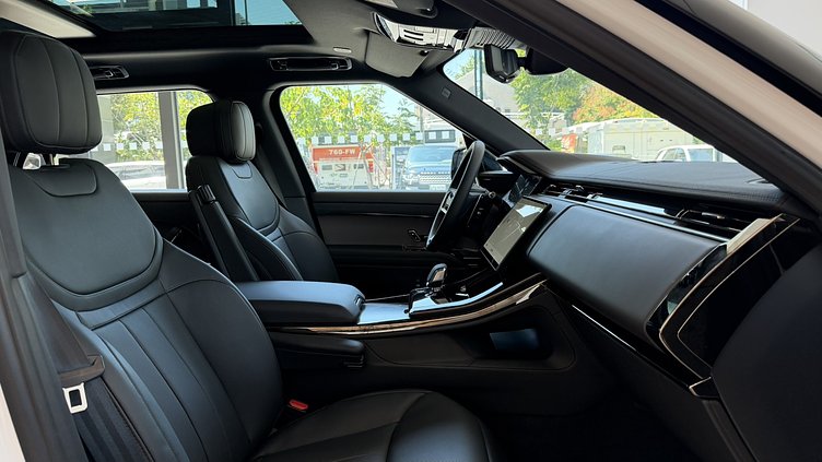 2026 新車 Land Rover Range Rover Sport (1AA) 富士白　Fuji White P400 Petrol Mild Hybrid 標準軸距 Dynamic SE