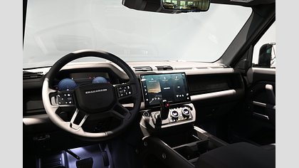 Defender 110 12