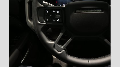 Defender 110 17