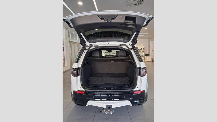 2026 Approved Land Rover Discovery Sport Fuji White All 2.0D HSE R-DYNAMIC (D200)