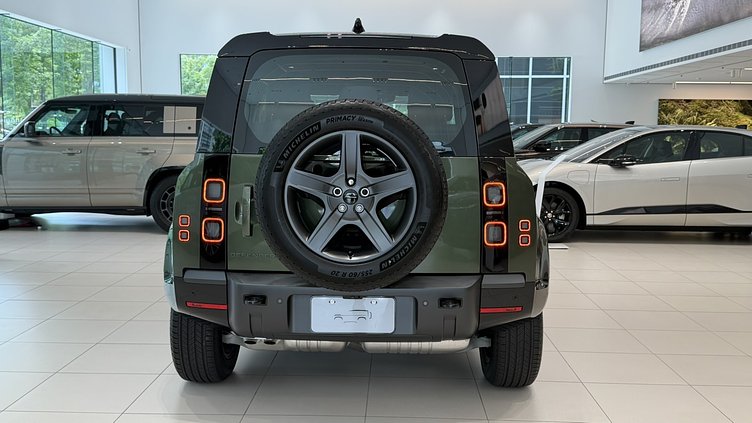2026 新車 Land Rover Defender 90 (1LQ) Woolstone Green 伍爾斯通綠 D250  輕油電混合 X-Dynamic SE