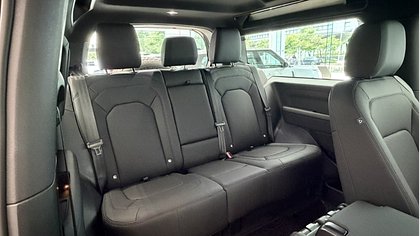 Defender 90 4