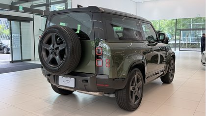 Defender 90 1