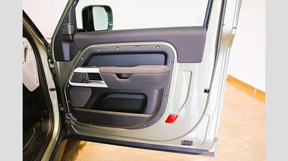 Defender 90 22