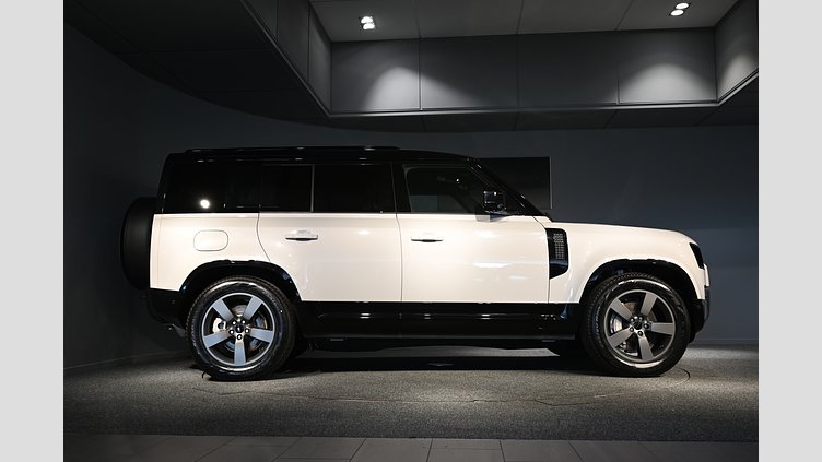 2026 Ny Land Rover Defender 110 Borasco Grey Bensin Laddhybrid X-Dynamic SE