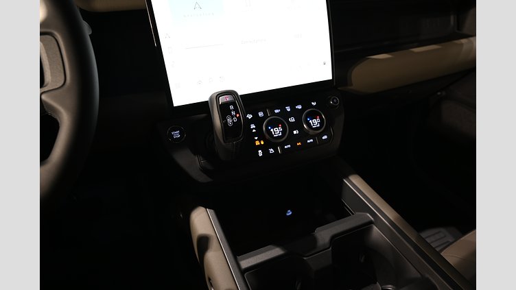2026 Ny Land Rover Defender 110 Borasco Grey Bensin Laddhybrid X-Dynamic SE