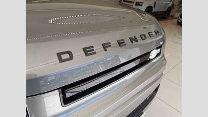 Defender 110 29