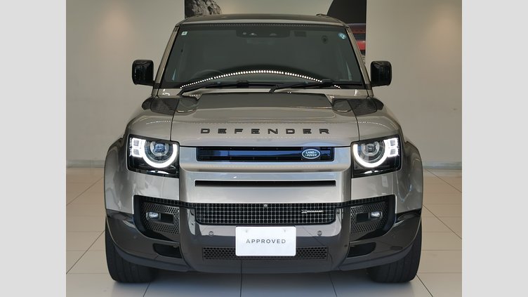 2022 認定中古車 Land Rover Defender 110 シリコンシルバー D300 AWD（AT） X-DYNAMIC SE