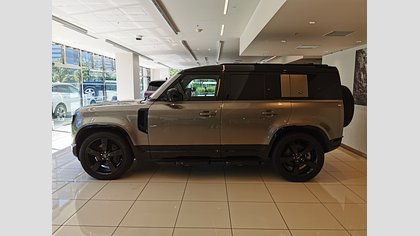 Defender 110 5