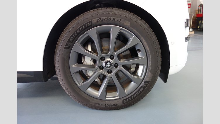 2024 認定中古車 Land Rover Range Rover Sport フジホワイト D300マイルドハイブリッド スタンダードホイールベース S