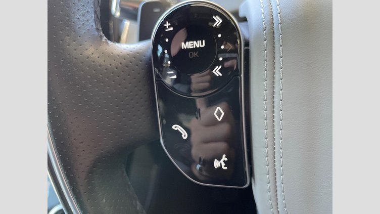2019 認定中古車 Land Rover Range Rover Evoque ユーロンホワイト D180 FIRST EDITION
