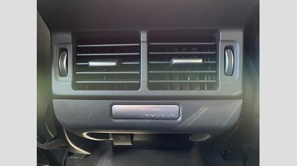 Range Rover Evoque 29