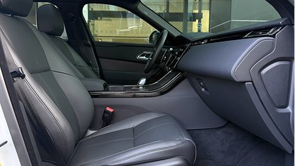 Range Rover Velar 3