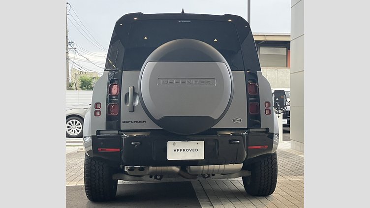 2023 認定中古車 Land Rover Defender 110 アイガーグレイ D300 AWD（AT） X-DYNAMIC SE