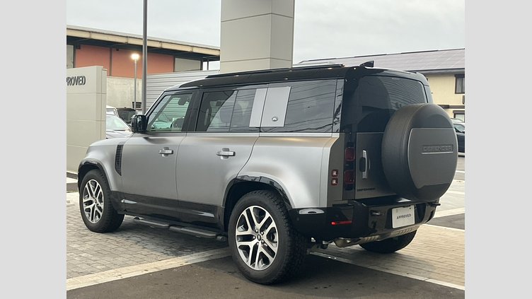 2023 認定中古車 Land Rover Defender 110 アイガーグレイ D300 AWD（AT） X-DYNAMIC SE