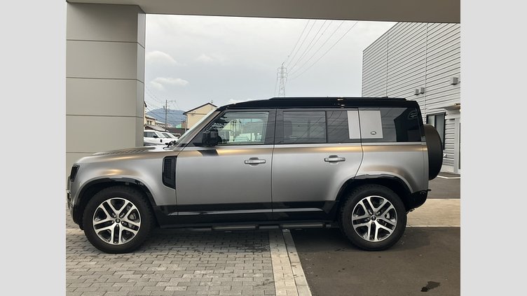 2023 認定中古車 Land Rover Defender 110 アイガーグレイ D300 AWD（AT） X-DYNAMIC SE