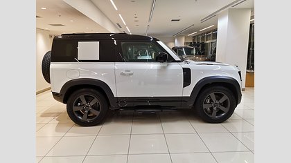 Defender 90 12