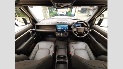Defender 90 3