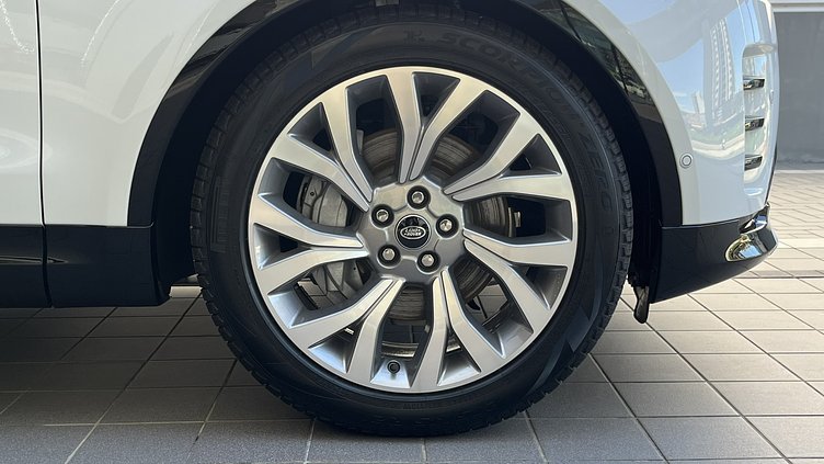 2026 新車 Land Rover Discovery (1AA) Fuji White 富士山白 D250 柴油輕油電混合 Gemini