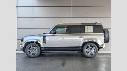 Defender 110 2