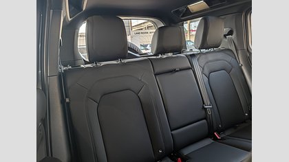 Defender 110 10