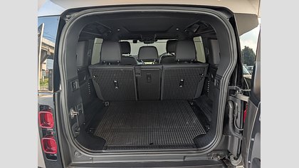 Defender 110 21