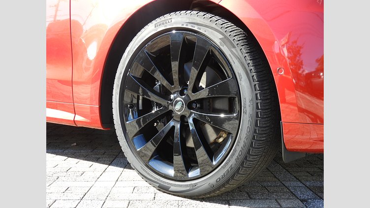 2023 認定中古車 Land Rover Range Rover Sport フィレンツェレッド 3.0リッター6気筒400PSターボチャージドガソリンMHEV（オートマチック） FIRST EDITION