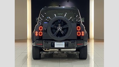 Defender 110 6