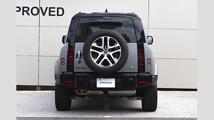 Defender 110 6