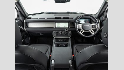 Defender 110 3