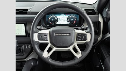 Defender 110 21