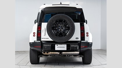 Defender 110 6