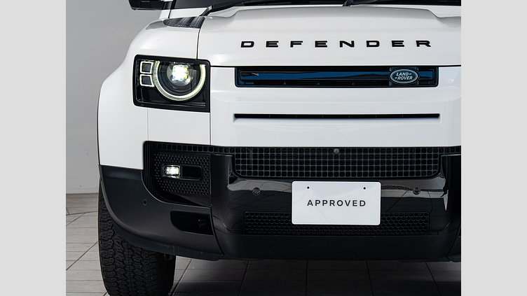 2023 認定中古車 Land Rover Defender 110 フジホワイト D300 AWD（AT） S　D300　7人乗り エアサスペンション