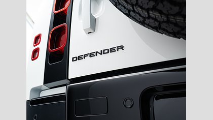 Defender 110 14