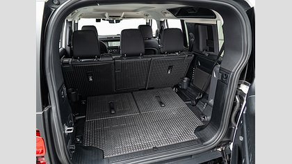 Defender 110 12
