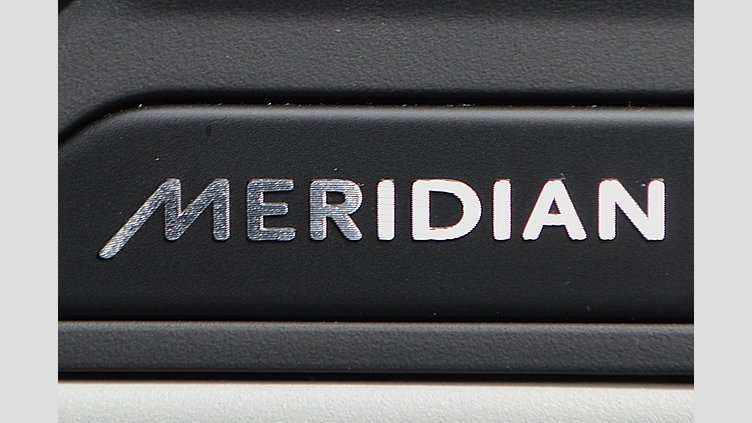 2023 認定中古車 Land Rover Defender 110 アイガーグレイ D300 AWD（AT） X-DYNAMIC SE