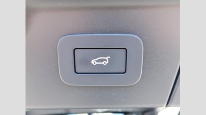 Range Rover Velar 21